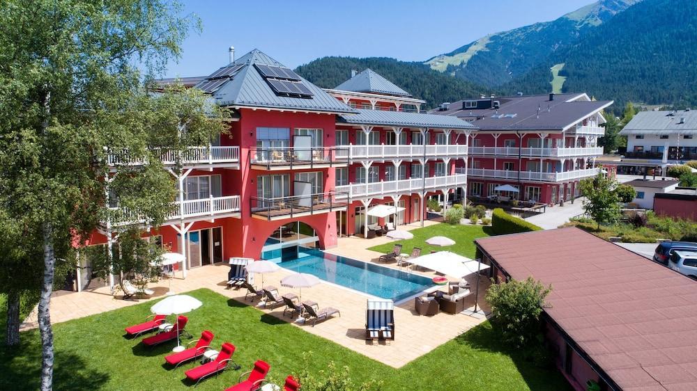 Das Hotel Eden - Das Aktiv- & Wohlfuehlhotel In Tirol Auf 1200M Hoehe Seefeld in Tirol Exterior photo